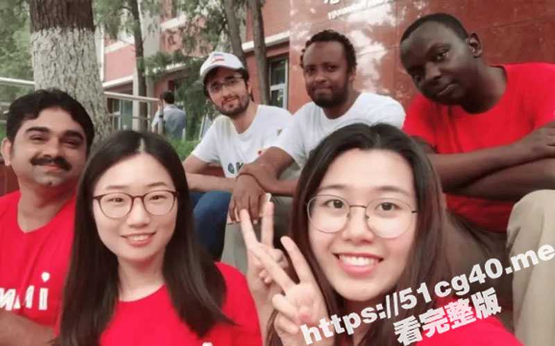 来自黑人女伴读的自述 揭露学伴制度吃人的真面目！女学伴被强制要求参加各种聚会淫乱趴 事后直接医院打胎-51吃瓜网