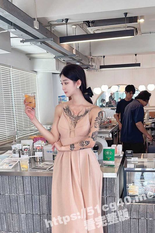 北京高颜值女妖TS 允恩 服务一流 重金可操屁眼 如此颜值脱掉衣服竟然有着如此大屌-51吃瓜网