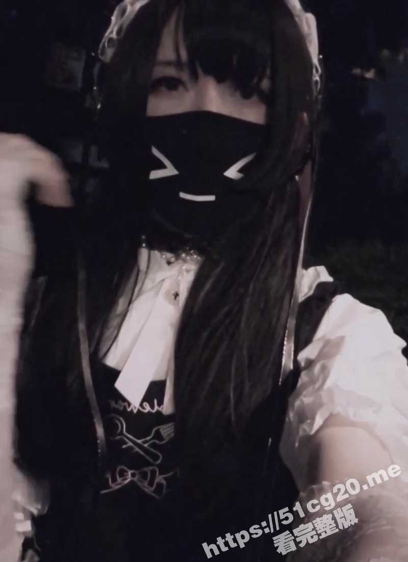 上海伪娘网红 牛子妹妹 身穿白丝洛丽塔 在户外大胆露出 掏出牛子时吓坏旁人！ - 51吃瓜网-51吃瓜网