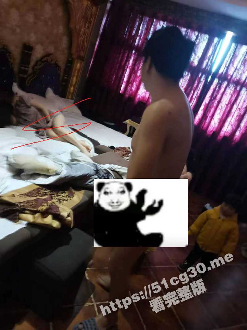 足浴店被抓奸 还带着娃呢 - 51吃瓜网-51吃瓜网