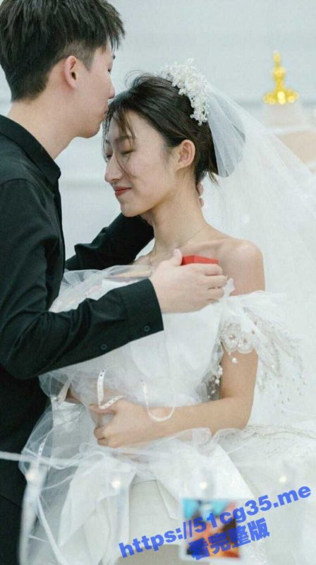 夫妻调教系列 新婚的高颜值夫妻 大玩调教 身上写母狗肉便器 口交后入样样精通-51吃瓜网