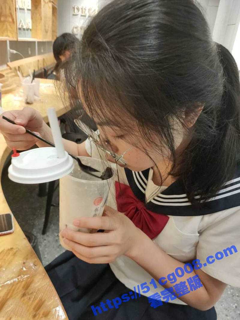 中南财经政法大学 陈燕 闷骚眼镜妹口活一流身材优秀 性感长腿情趣黑丝大尺度私拍 跪舔享受深喉操嘴的快感 - 51吃瓜网-51吃瓜网