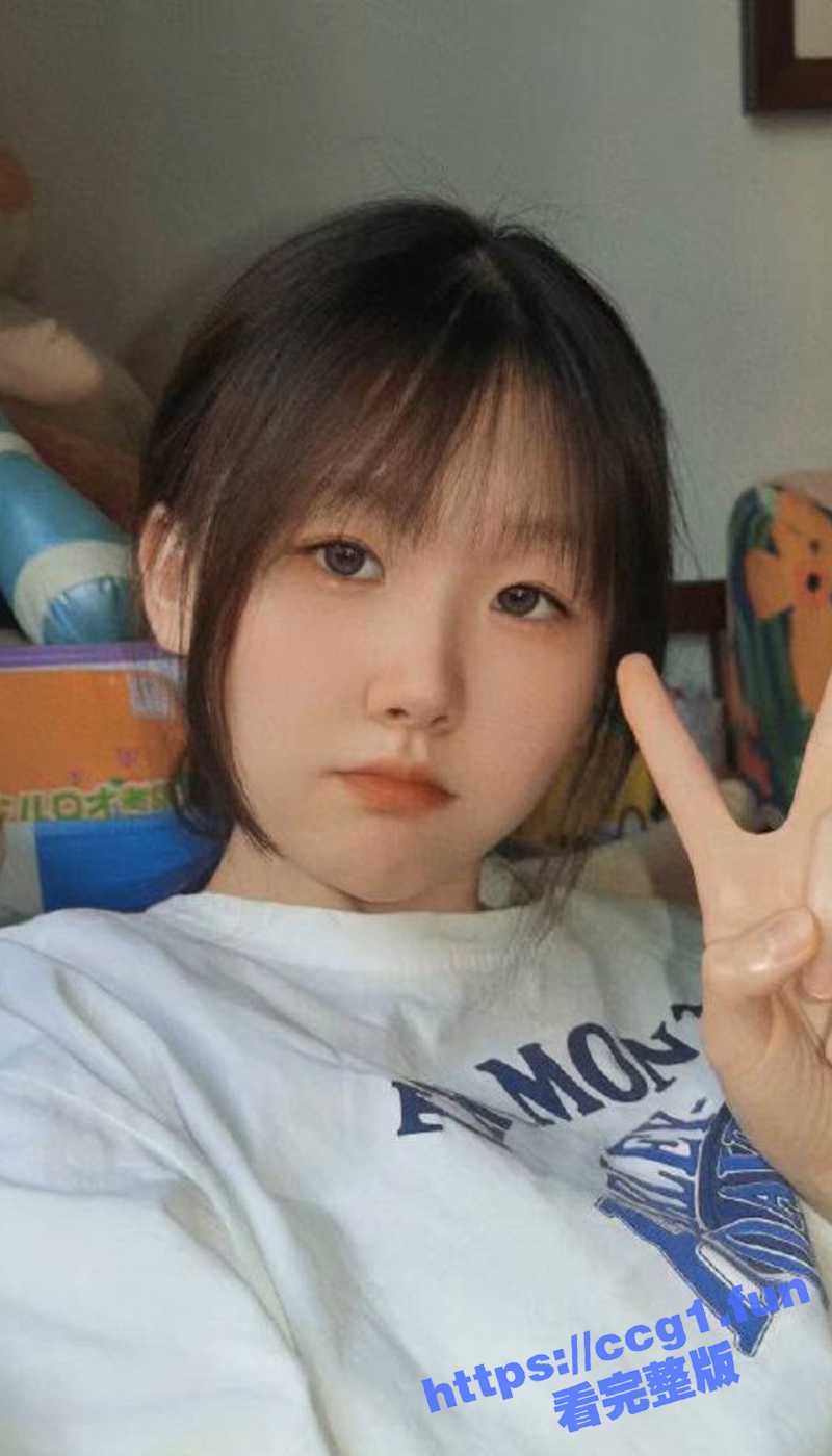 垂涎已久的妹妹 洗澡被偷拍 拿着视频威胁她 让她成为我的性玩具 只可惜啪啪不让拍 - 51吃瓜网-51吃瓜网