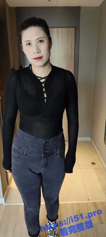 吉林长春38岁的女销售反差婊 骚货熟女丰乳肥臀 性欲特别强背着老公找炮友 和客户多次发生关系-51吃瓜网