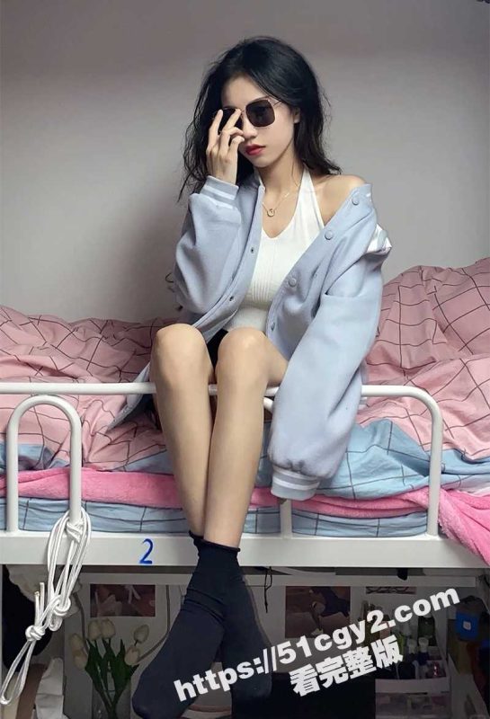 极品女大学生 金主淫骚调教视频流出 绒毛乳夹狠掐粉嫩奶头 假屌狂插多毛骚穴淫水直流-51吃瓜网