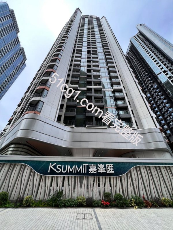 香港一住宅情侣阳台上演活春宫-51吃瓜网