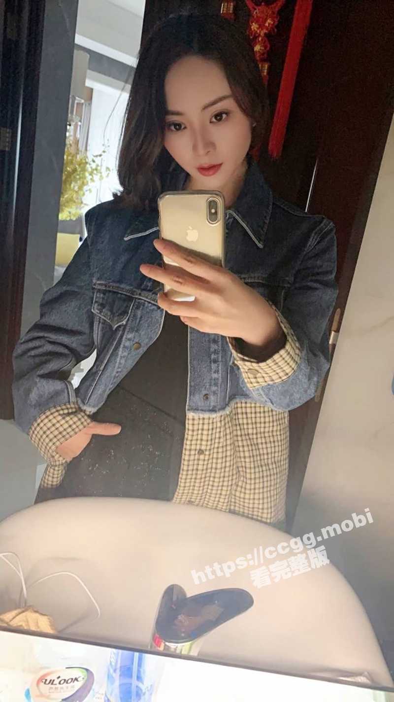 成都离异少妇『谢欢』不甘寂寞 自购海量情趣内衣和玩具勾引网友 被投稿曝光! - 51吃瓜网-51吃瓜网