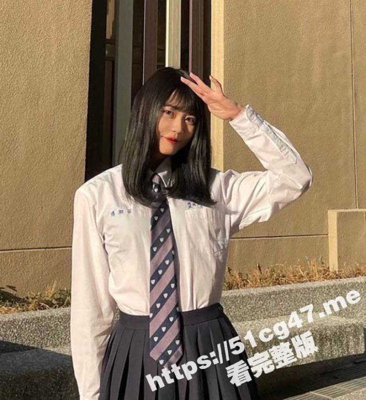 高颜值极品身材人妻平面模特 私下里是个有性瘾的骚母狗 淫荡美乳被摄影师无套抽插爆裂黑丝-51吃瓜网