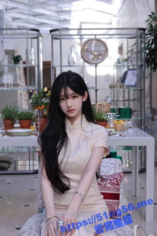 南京邮电大学大三女神 王筱 与游戏好友奔现 在家里被按在沙发上使劲蹬！-51吃瓜网