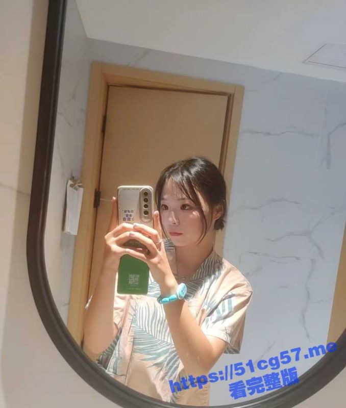 连云港电子厂厂妹 李沫熙 与渣男分手惨遭曝光 发现被偷拍的时候默默无闻 现在后悔都来不及了吧？-51吃瓜网