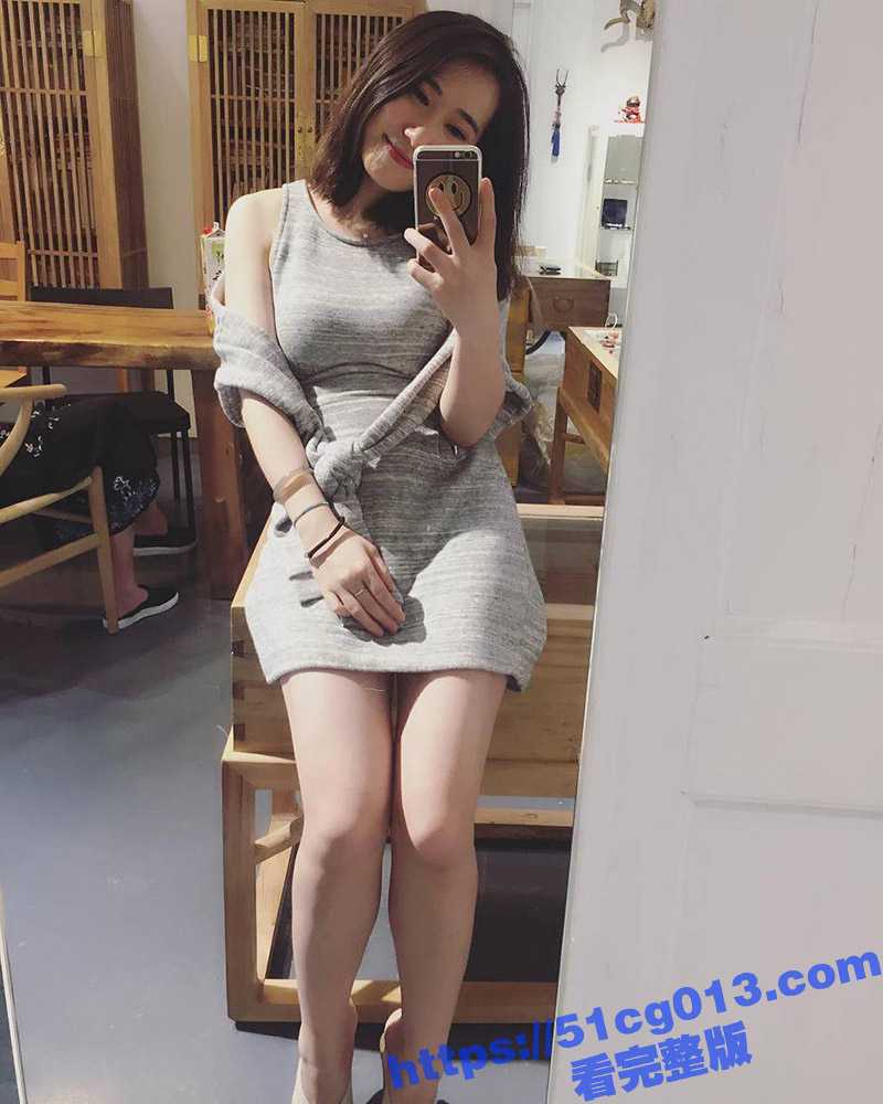 广东反差婊王雅楠 美腿翘臀的极品母狗 大屁股黑逼骚穴 穿着情趣黑丝被炮友后入 这屁股看着真欠操 - 51吃瓜网-51吃瓜网