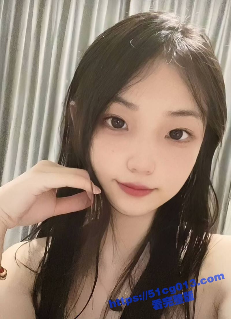 武汉骚逼文雅雅 表面高冷 实际是个极品母狗 钟情于被黑人大屌爆操骚穴! - 51吃瓜网-51吃瓜网