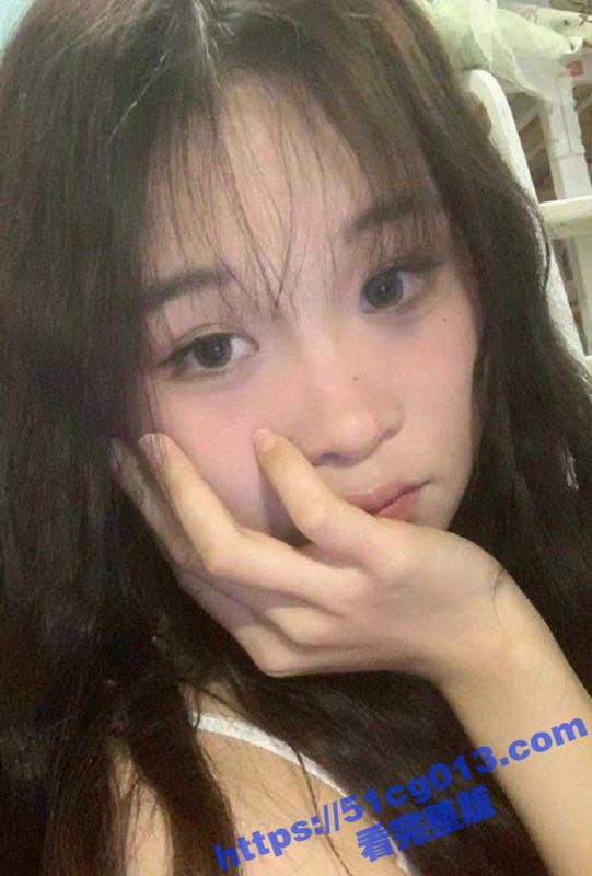 江西师范大学大二妹子 尪国丛 被前男友曝光！长相清纯但特别反差 钟爱口交随时随地都想吃鸡巴！-51吃瓜网