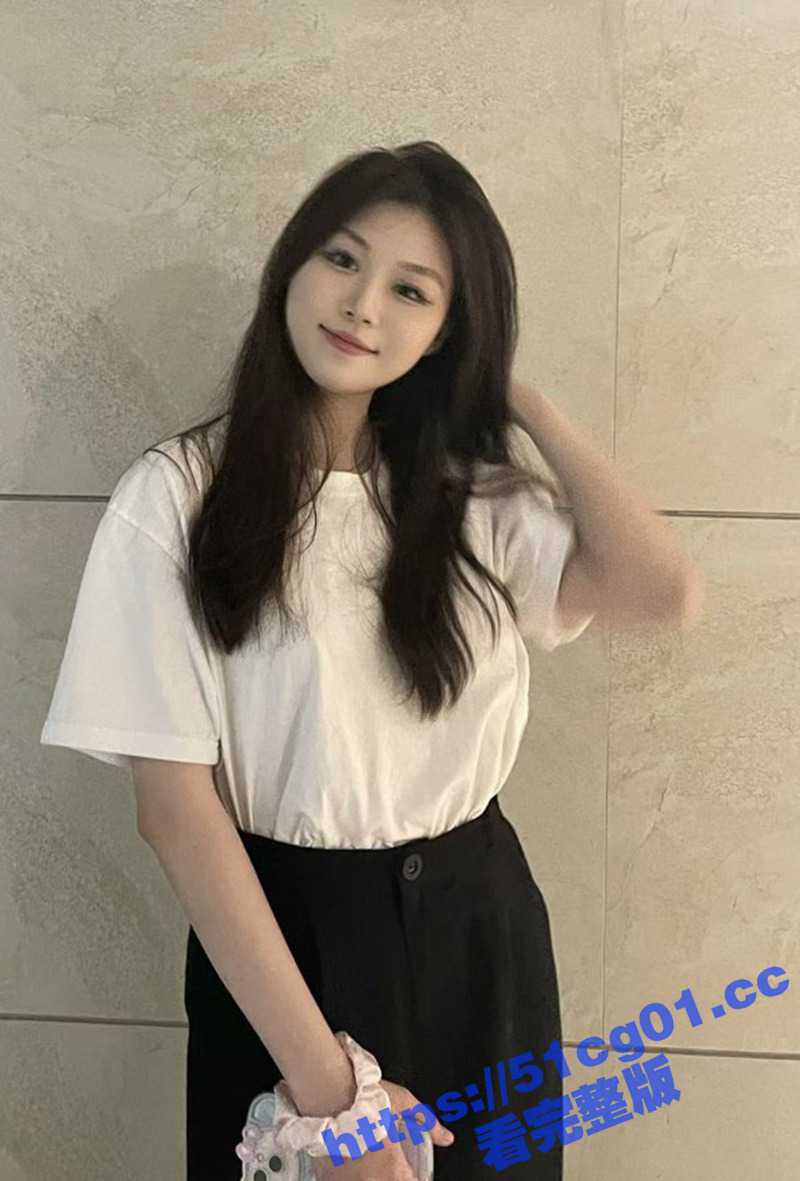 酒店约炮南昌师范大学气质大奶嫩妹 白皙美乳极品蜜臀 淫穴紧紧夹住鸡巴 抱住双腿狂插！ - 51吃瓜网-51吃瓜网