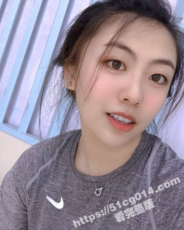 湖北已婚人妻 张骆欣 跟炮友在酒店口爱偷情 谁料炮友把她玩腻之后转头就把她曝光卖了 回旋镖来的太快了-51吃瓜网