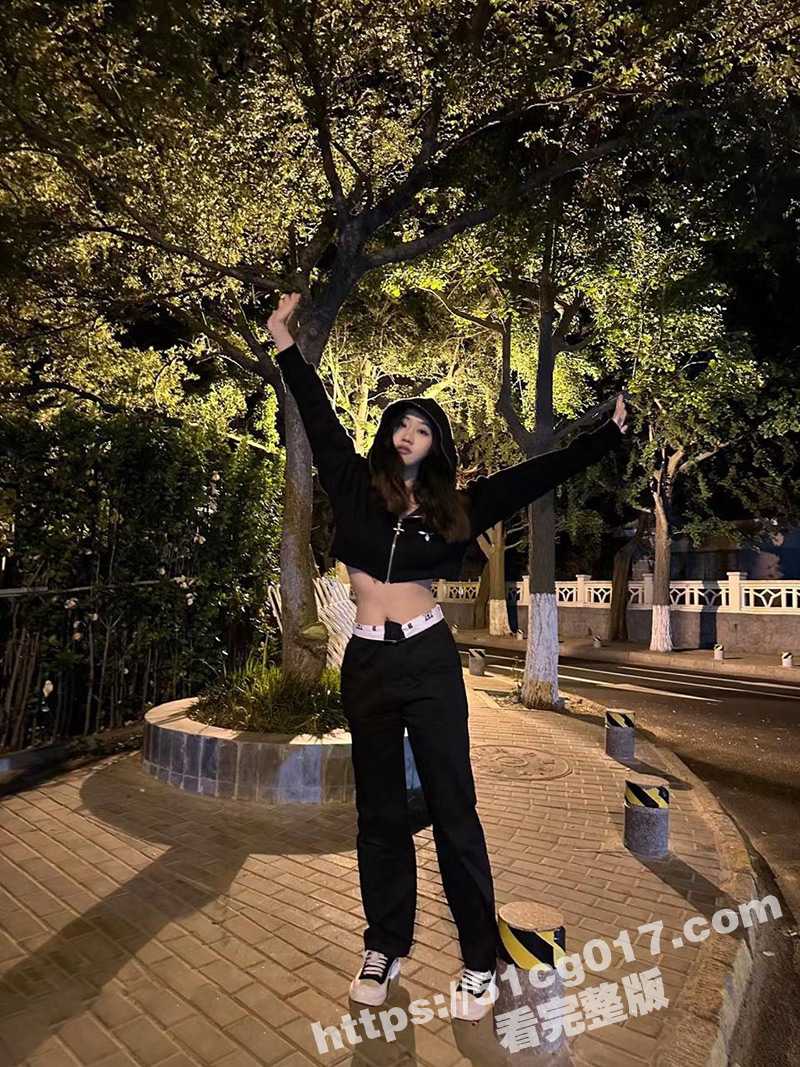 青岛理工大学孟静萱 为钱约炮金主 被调教成了一条小母狗 啪啪口爆打鞭调教!!! - 51吃瓜网-51吃瓜网