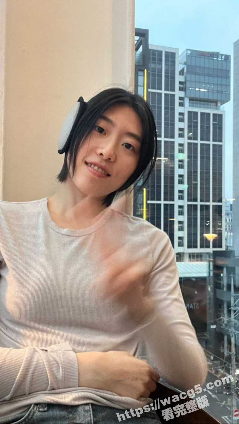 北京健身教练的新赛道 教练风骚自拍桃红乳晕蜜桃臀 实在抵挡不住瑜伽裤的诱惑 - 51吃瓜网-51吃瓜网