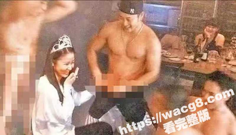 女星林心如39岁生日 经纪人为她找5位男模 赤裸上身表演庆祝 场面暧昧至极 霍建华竟然也被绿了 - 51吃瓜网-51吃瓜网