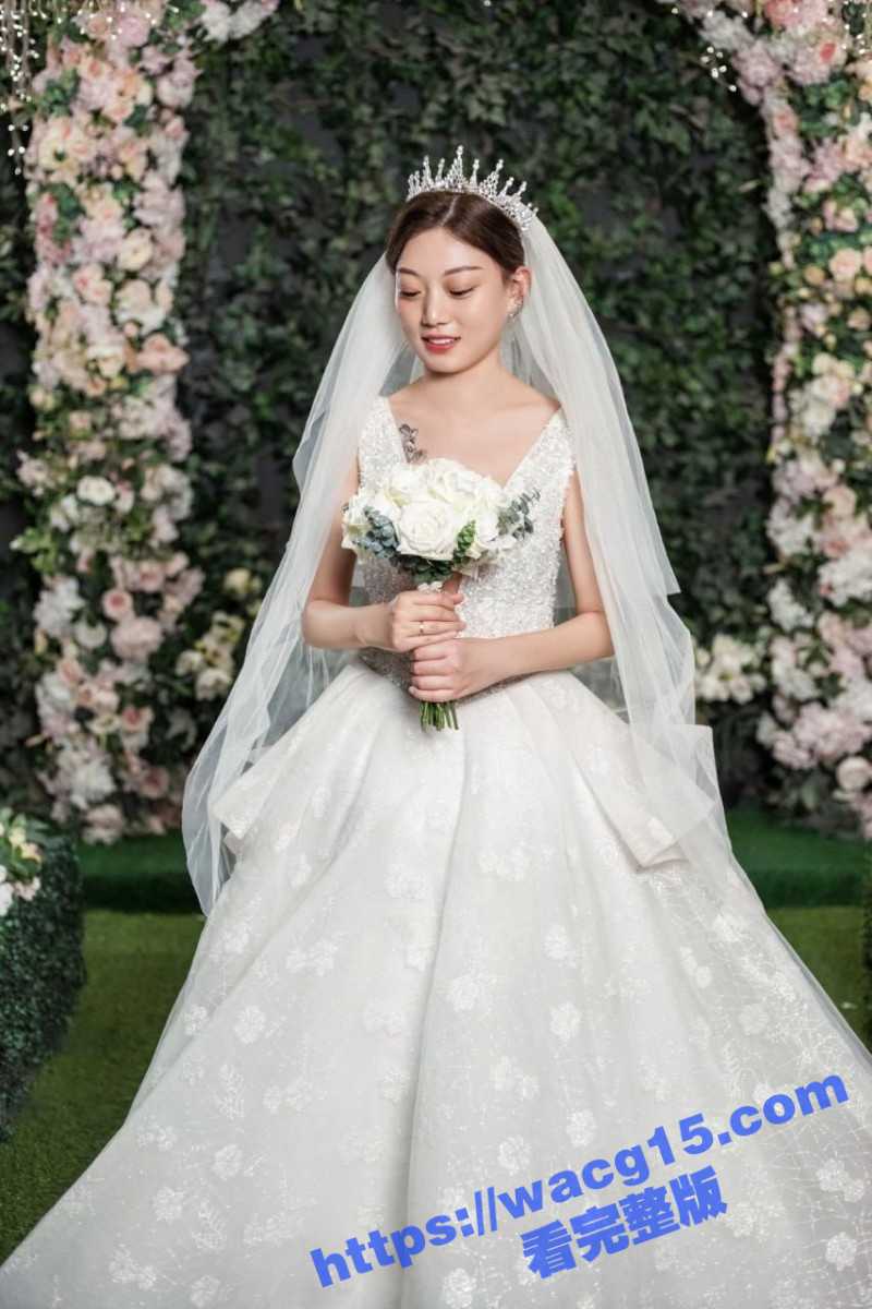 江苏苏州高颜值性瘾少妇刘安琪 老公能力差婚后的生活充满失望只能找炮友发泄 被内射逼里带着精液就直接回家！ - 51吃瓜网-51吃瓜网