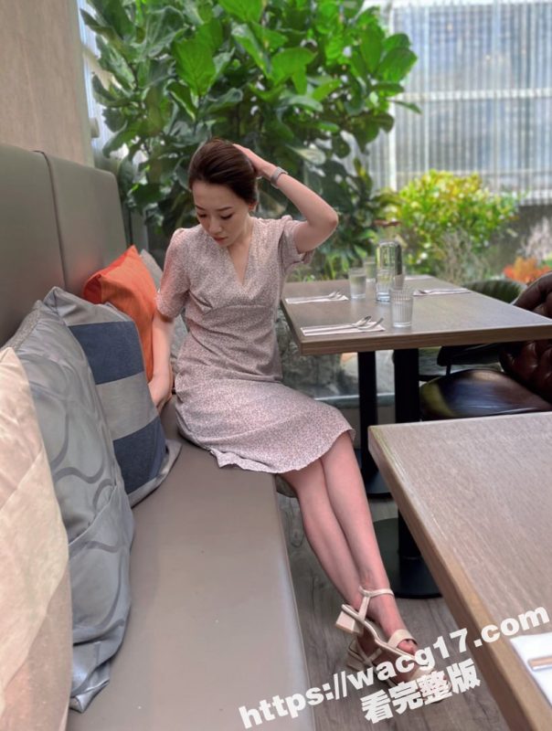 上海金融女王瑞雪 竟是人人可骑的公车！完美身材的高颜值御姐 办公室里与领导激情四射 私密视频曝光！-51吃瓜网